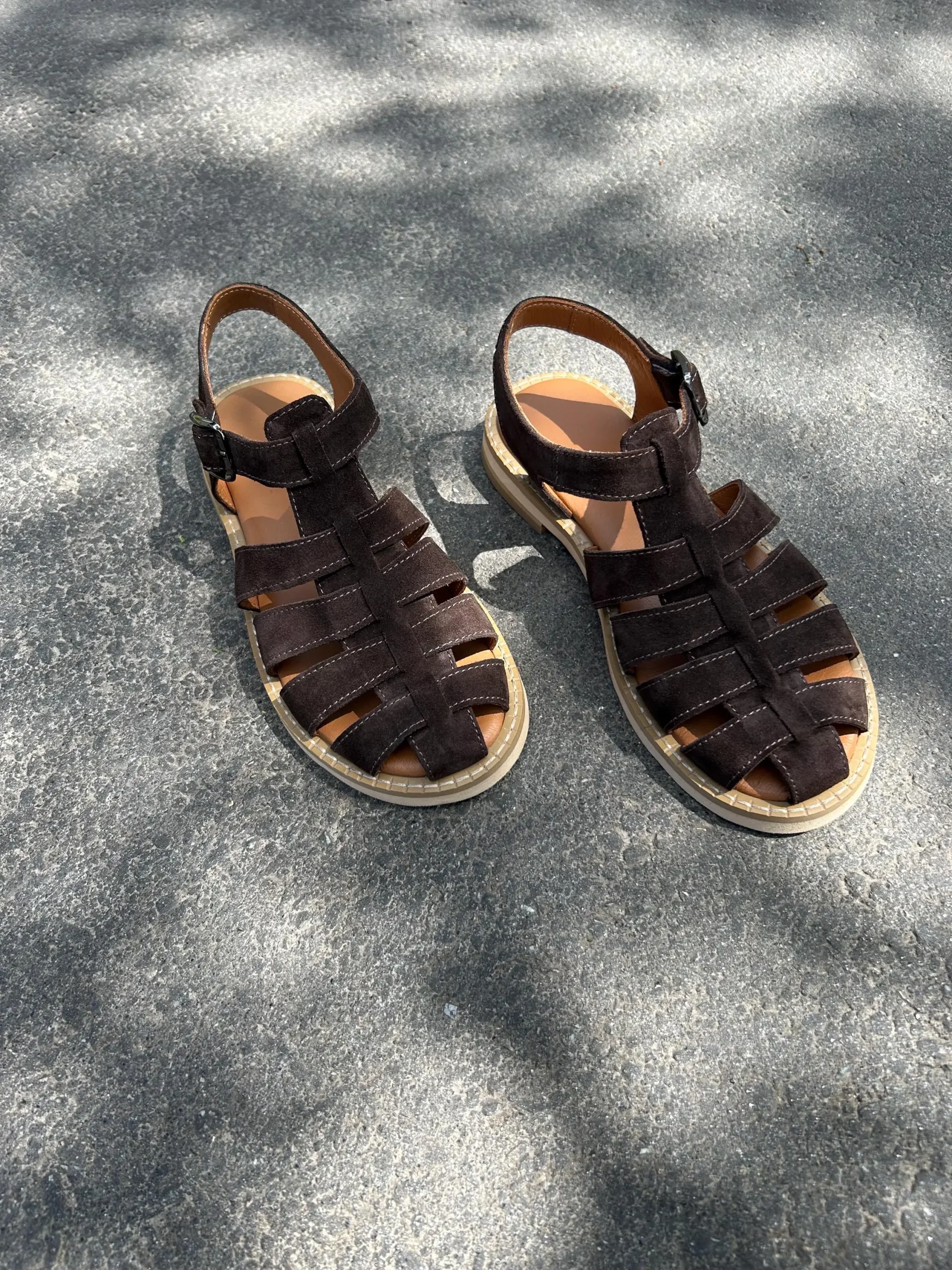 Women's Brown Suede Fisherman Sandals: Closed Toe Leather Straps