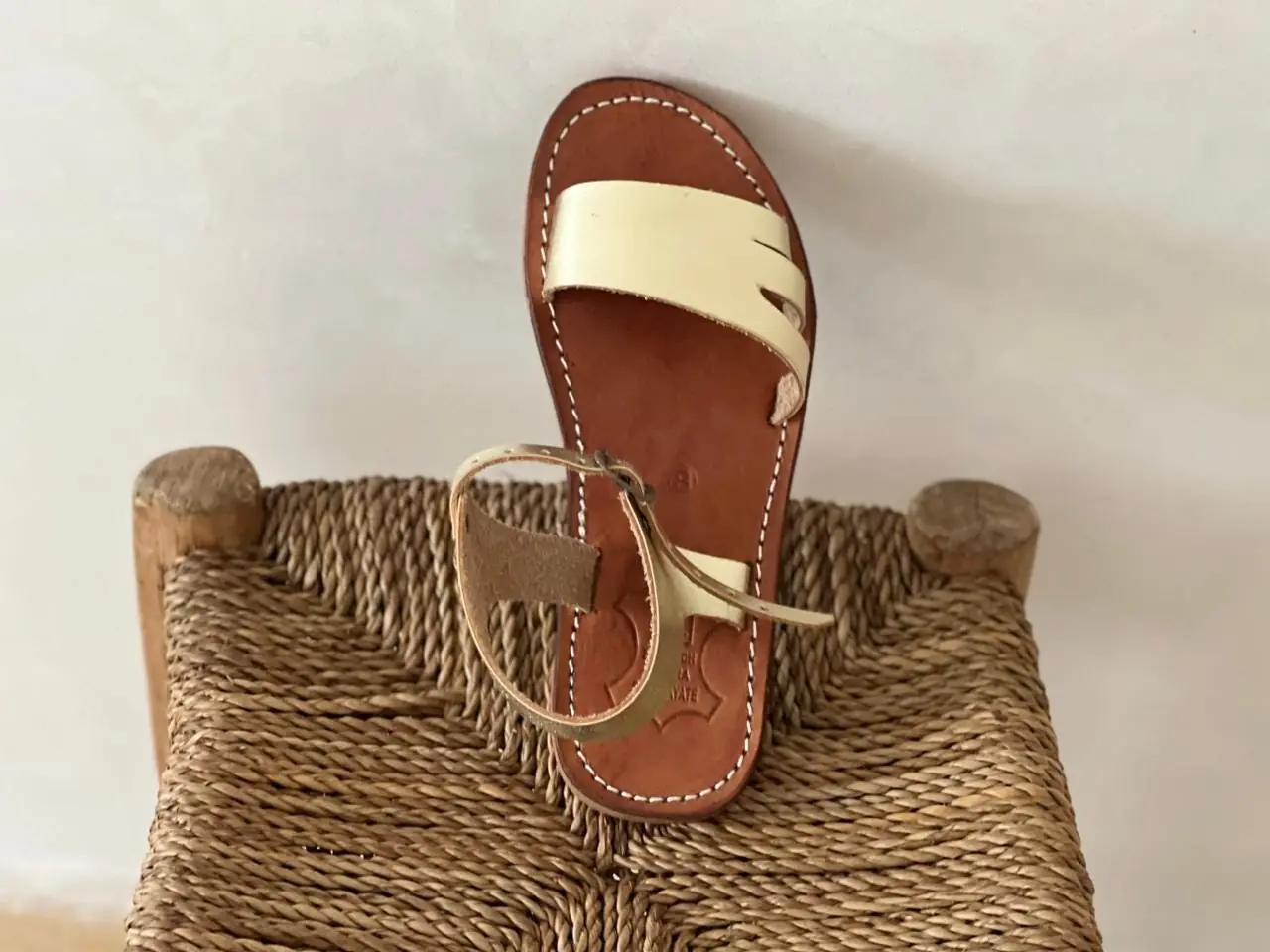 Women’s Blond Moroccan Handmade Leather Flat Sandals